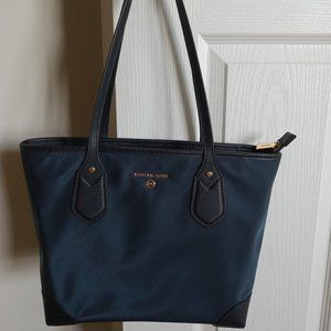 Michael Kors Eva I Nylon Tote